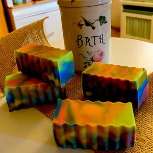 All natural soap hand made. Shea butter